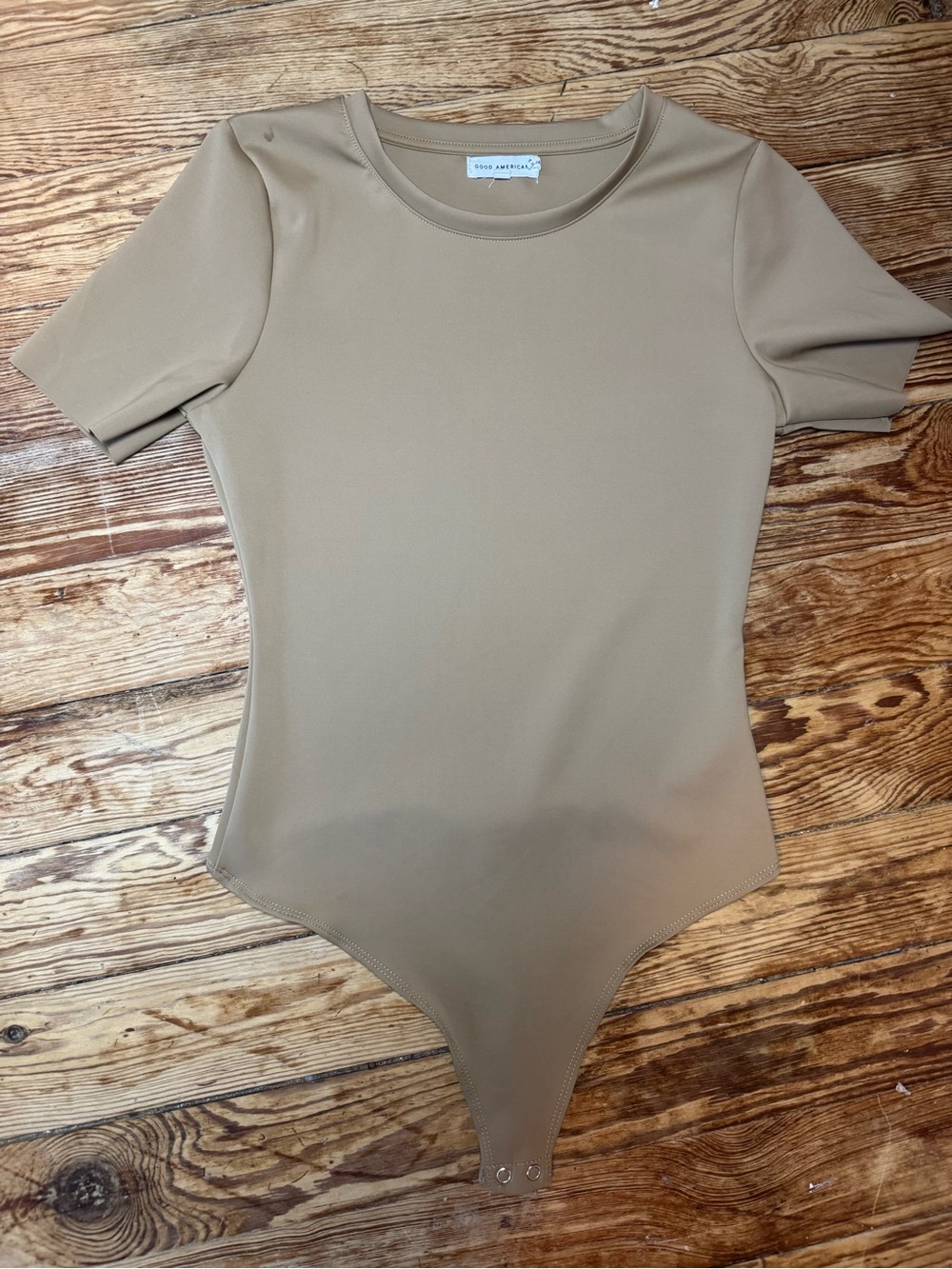 Good American Tan Short-Sleeve One-Piece Bodysuit
